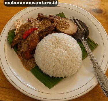 Variasi Gudeg: Dari Koyor hingga Manggar yang Lezat